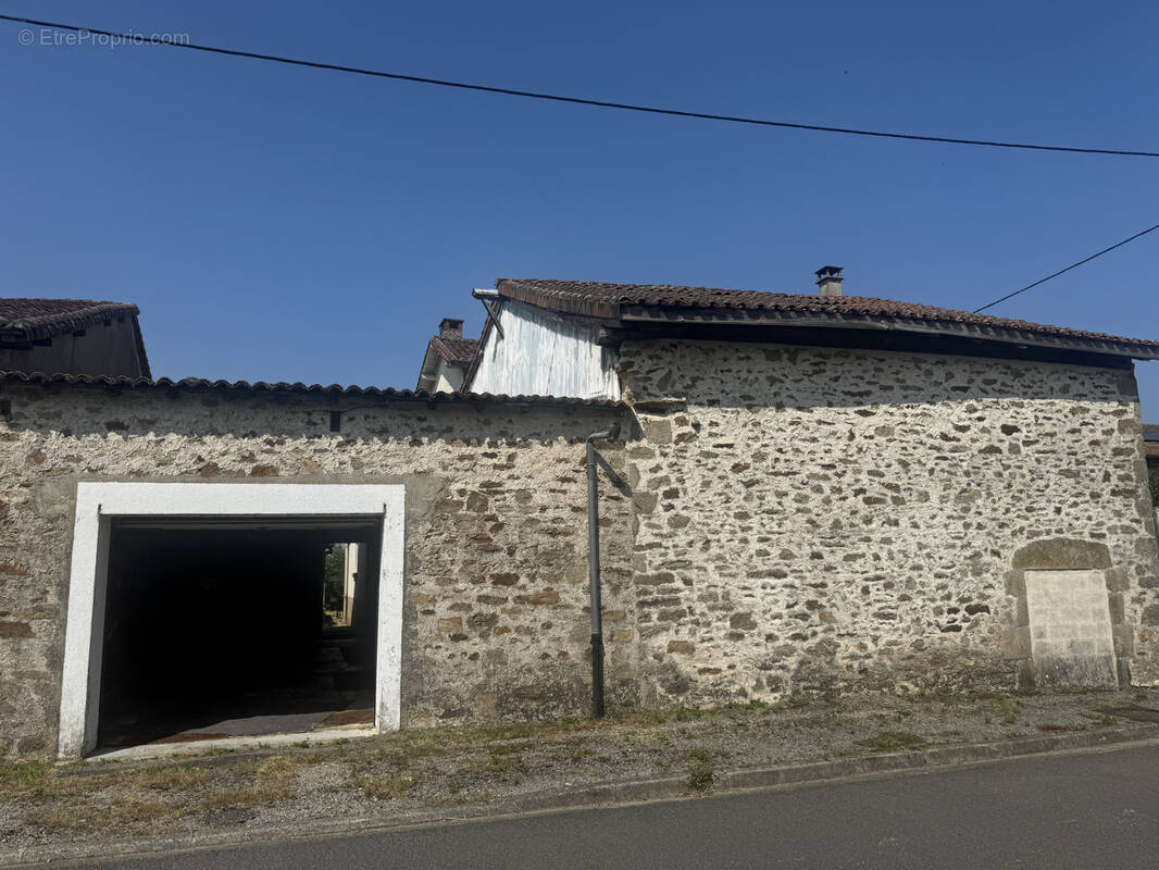 Maison à SAINT-VICTURNIEN
