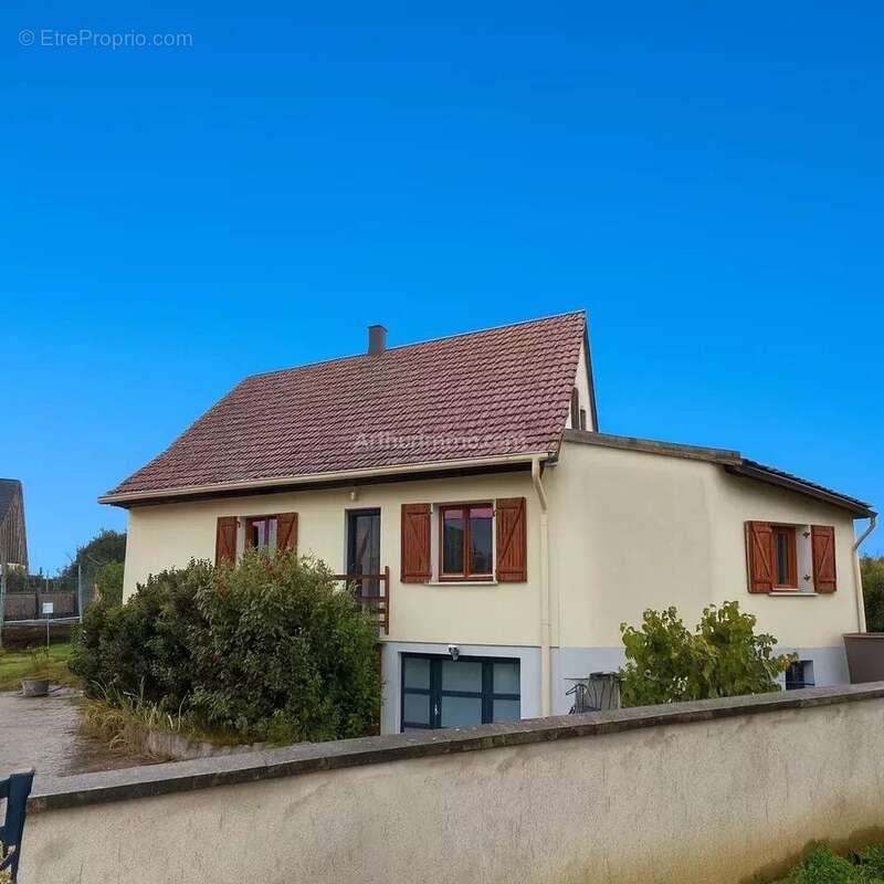 Maison à NIEDERHERGHEIM