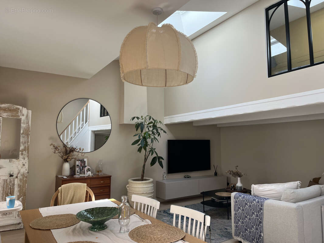 Appartement à MARSEILLE-7E