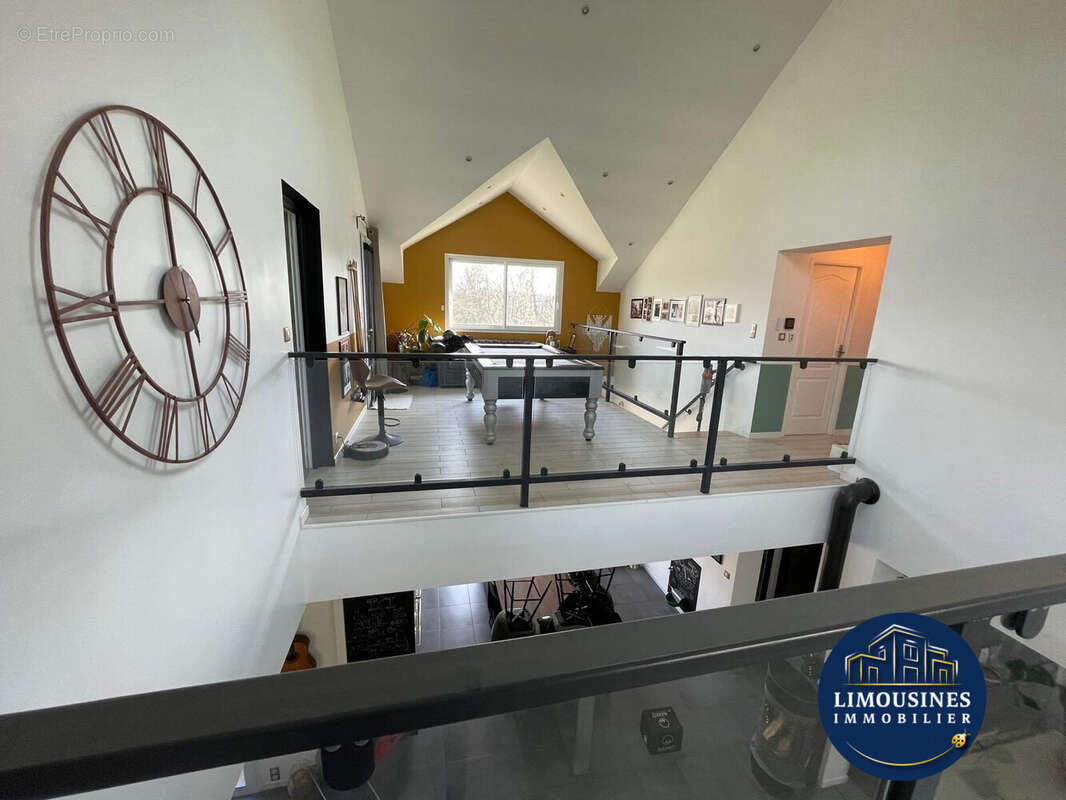 Maison à SAINT-JOUVENT