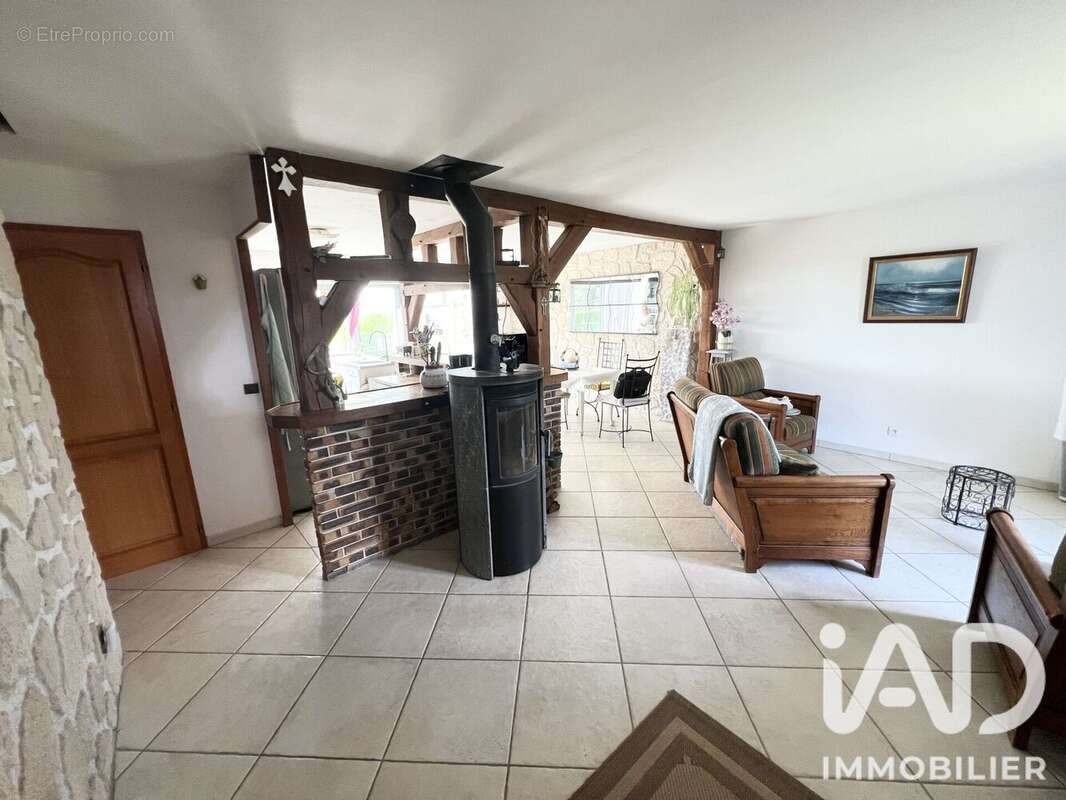 Photo 2 - Maison à FONTAINE-SIMON