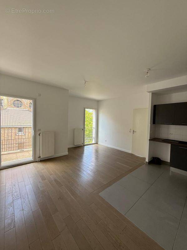 Appartement à CHAVILLE