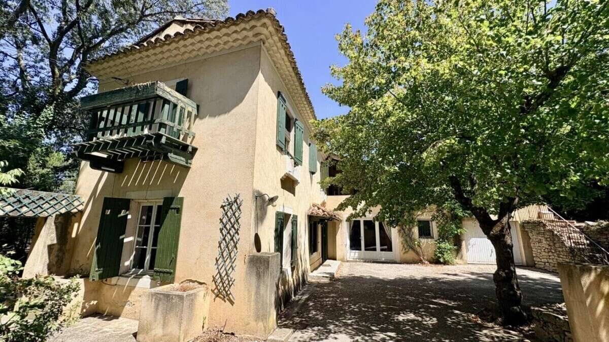 Maison de caratère avec grand jardin entre Carpentras et St - photo 3