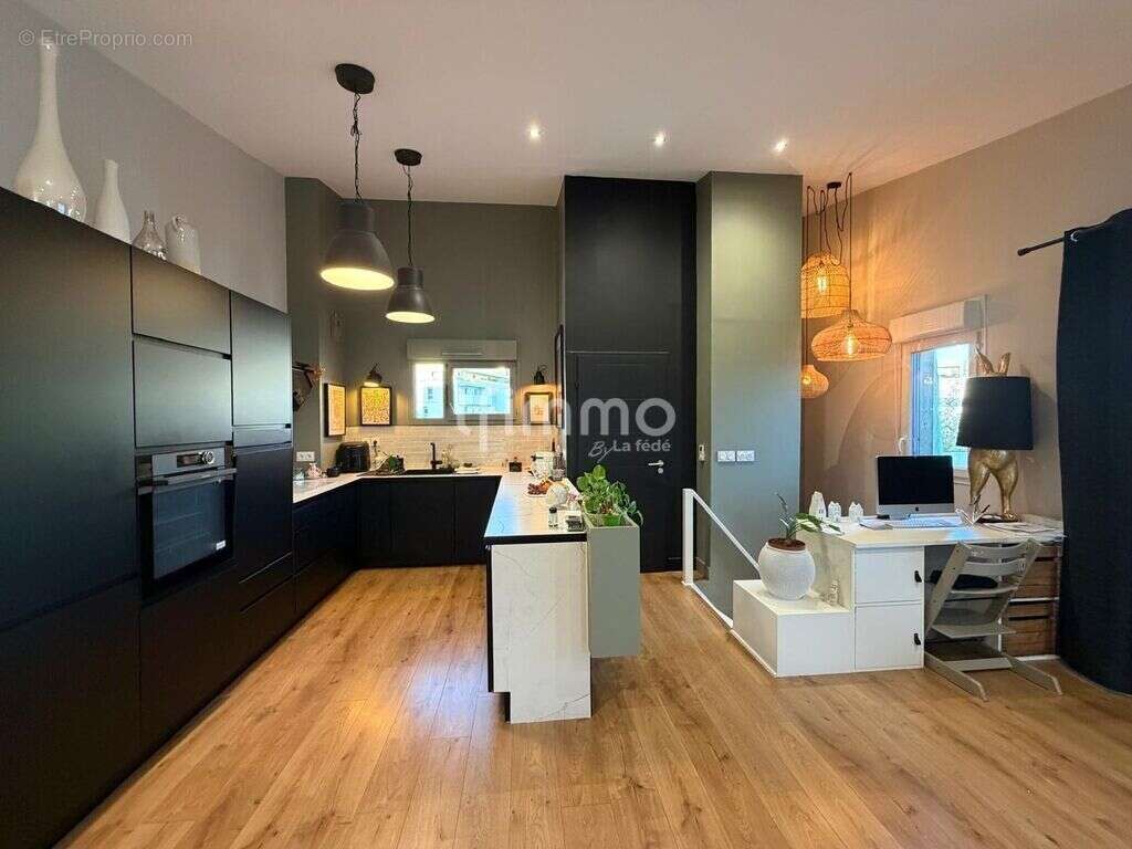 Appartement T4 duplex 2 terrasses de 37 m² et garage fermé - photo 5