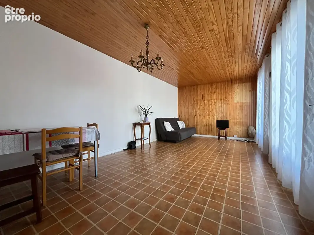 Maison 4 pièces 82 m² à vendre à Pont-Sainte-Maxence (60700) - photo 4