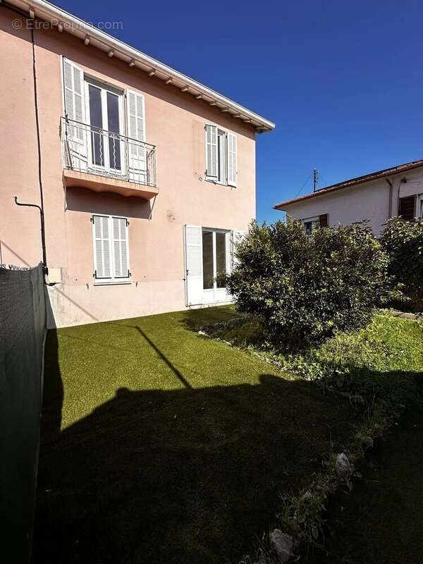 Maison à ANTIBES