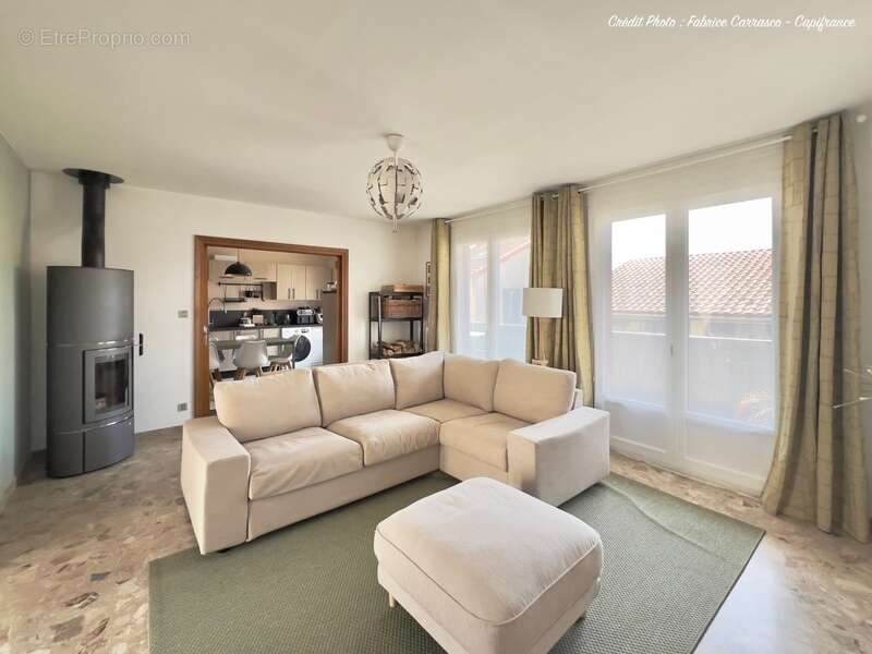 Maison à SAINT-BONNET-PRES-RIOM