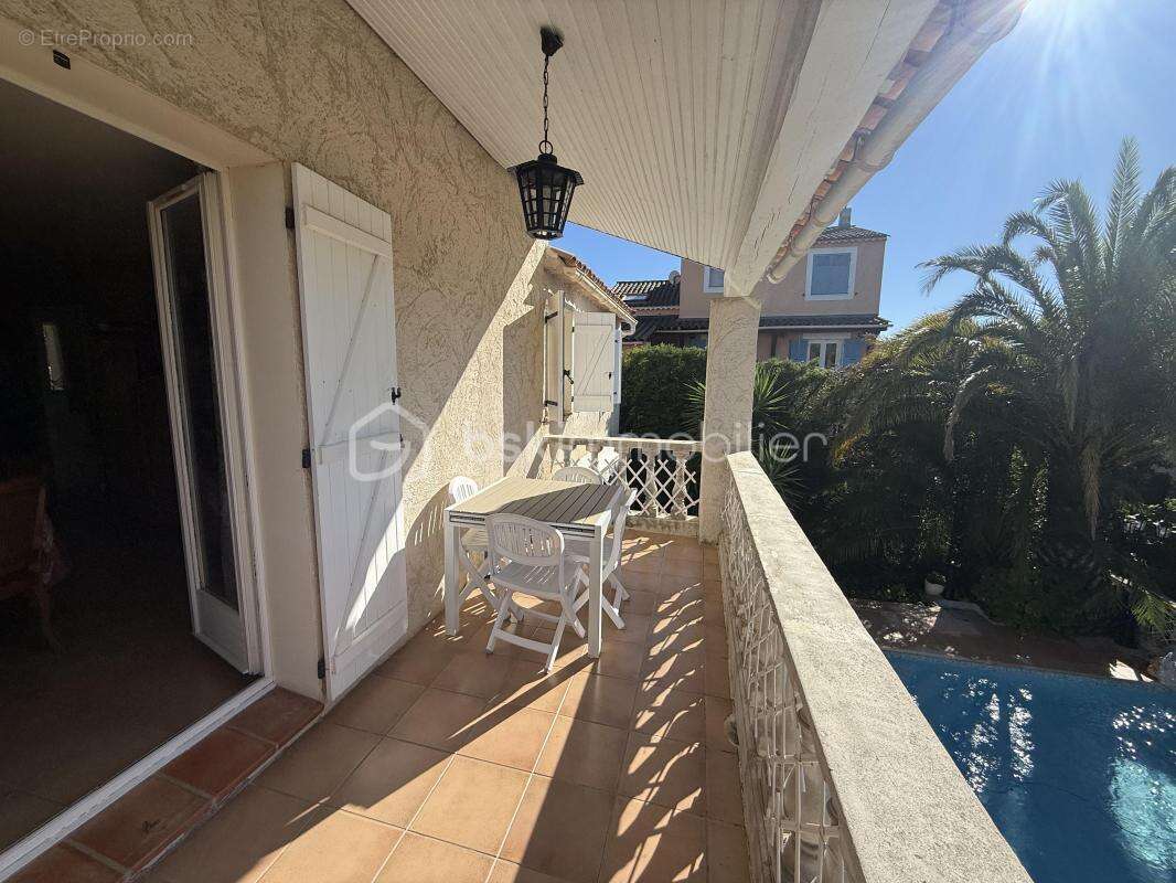 Maison à SAINT-RAPHAEL