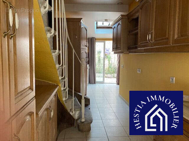 Maison à L&#039;ISLE-SUR-SEREIN