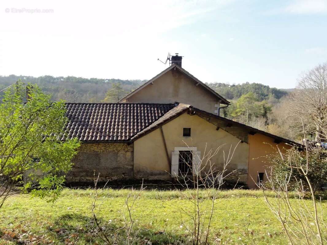 Maison à CHATEAU-L&#039;EVEQUE