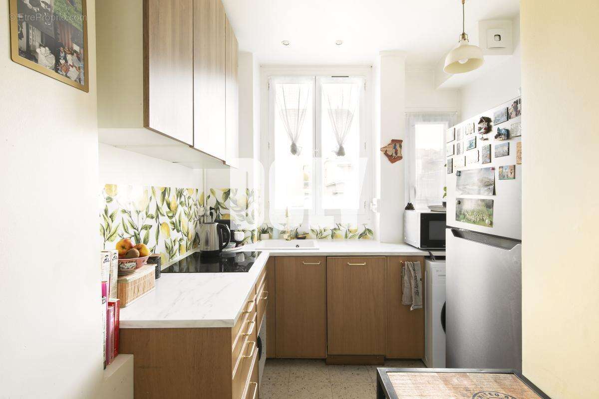 Appartement à PARIS-12E