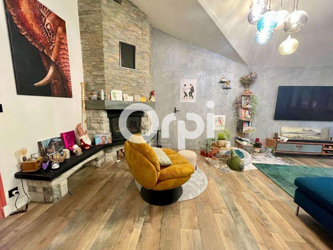 Appartement à VILLARD-BONNOT