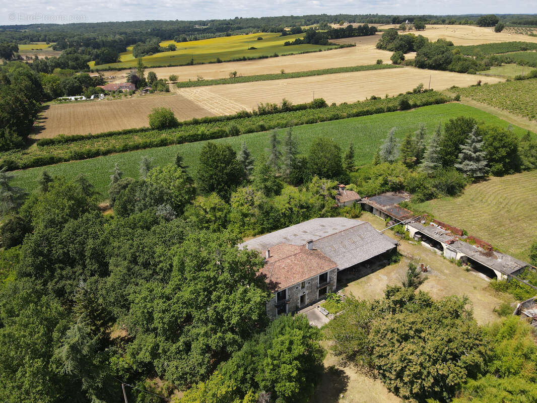 Maison de campagne avec dépendances proche de Fourcès - photo 15