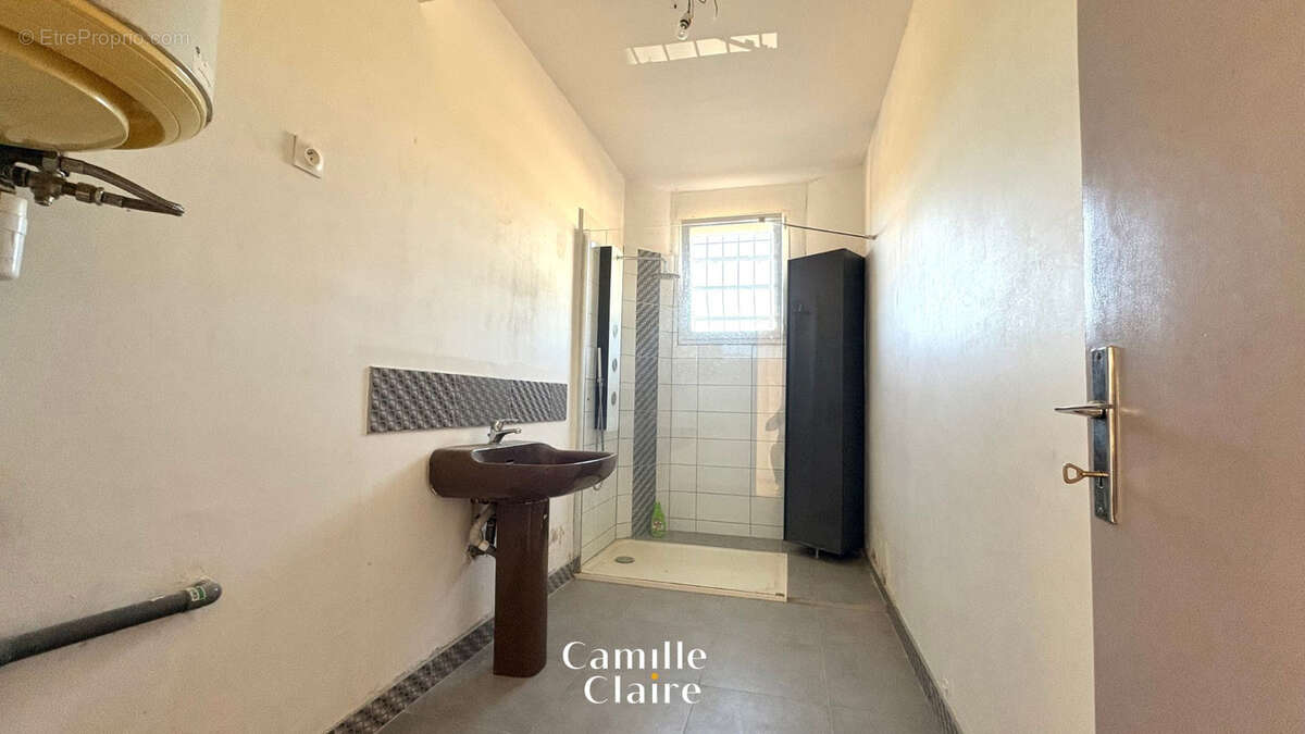 Maison à LA BOUILLADISSE