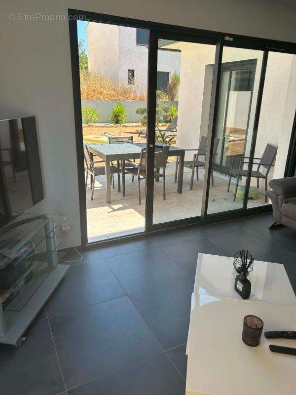 Maison Rocbaron 4 pièce(s) 103 m2 - photo 5