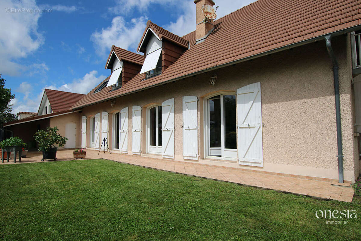 Maison à LONS
