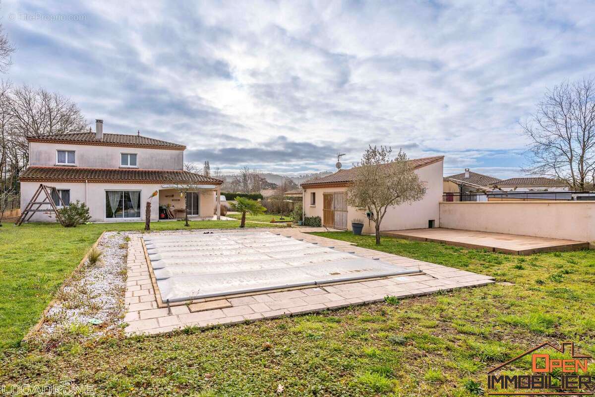 Maison à SAINT-SYLVESTRE-SUR-LOT