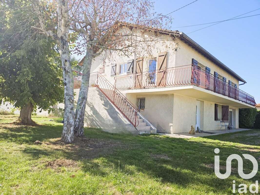 Photo 3 - Maison à COURS-DE-PILE