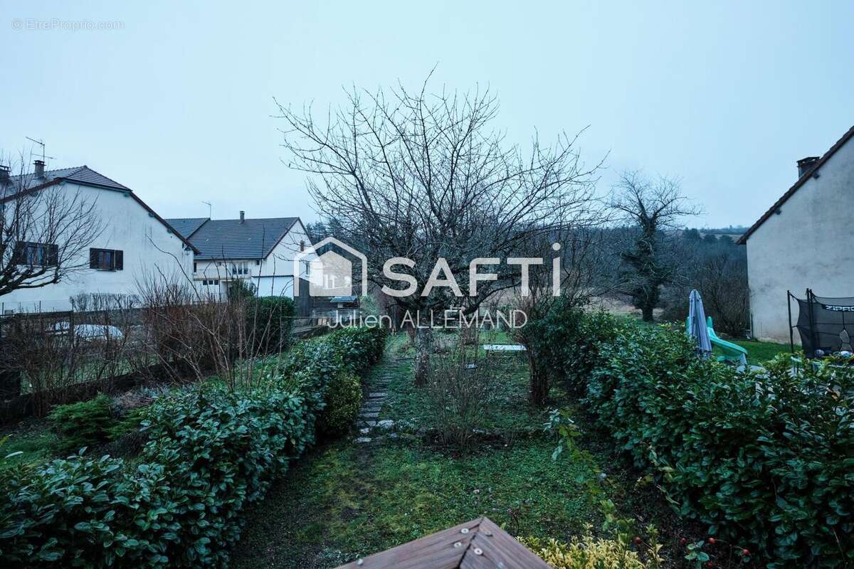Maison 80 m² à Gevingey  - photo 9