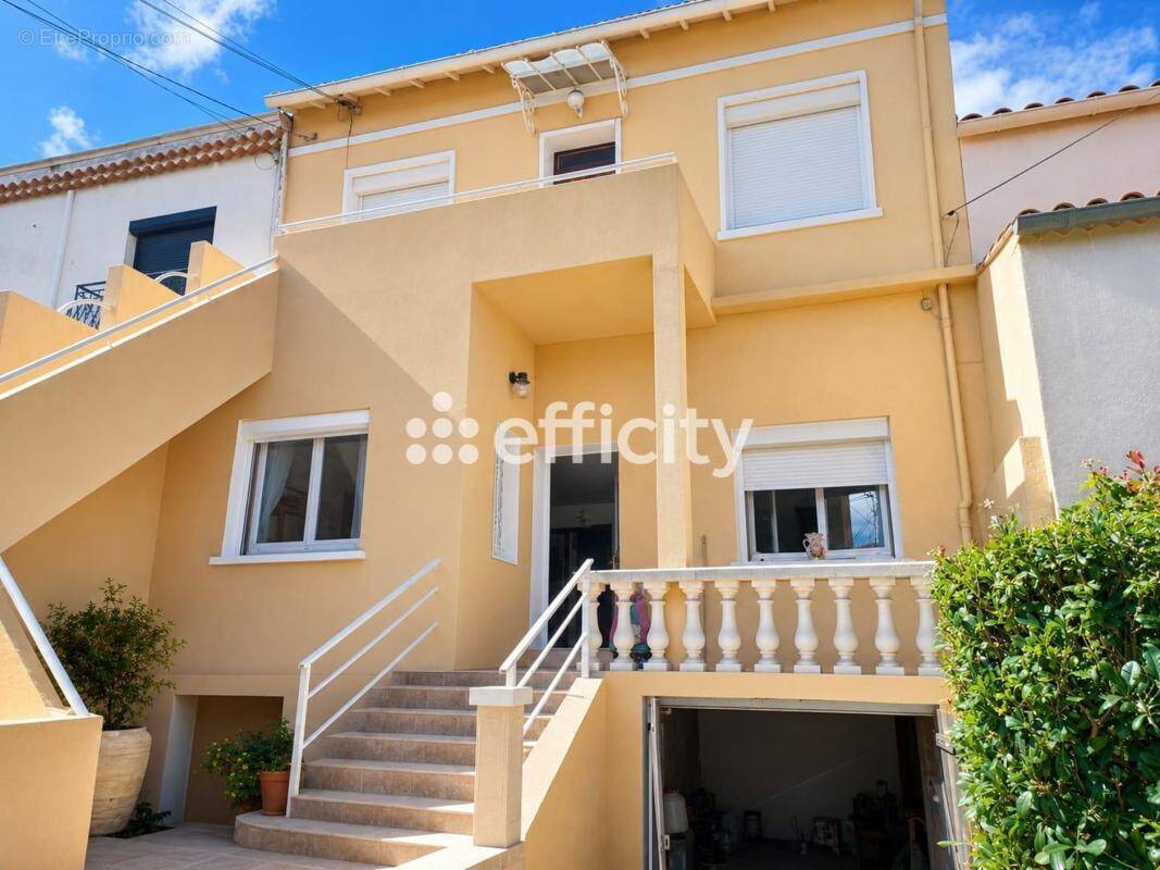 Maison à MARSEILLE-8E