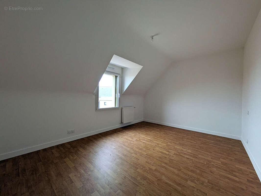 Maison à DOL-DE-BRETAGNE