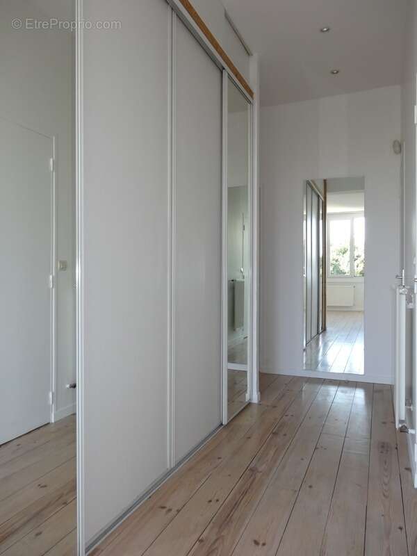 Appartement familial à vendre 4 pièces  (93) - photo 5