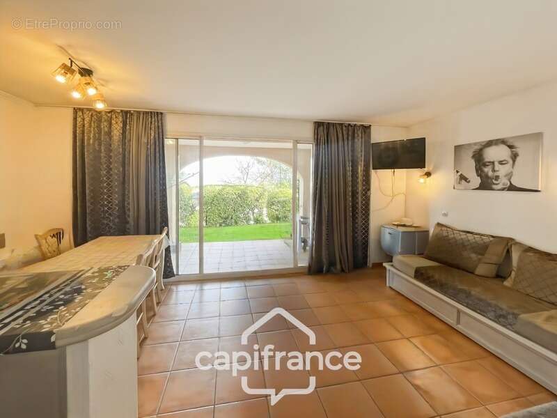 Appartement à MALLEMORT