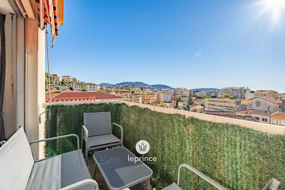 Appartement à NICE