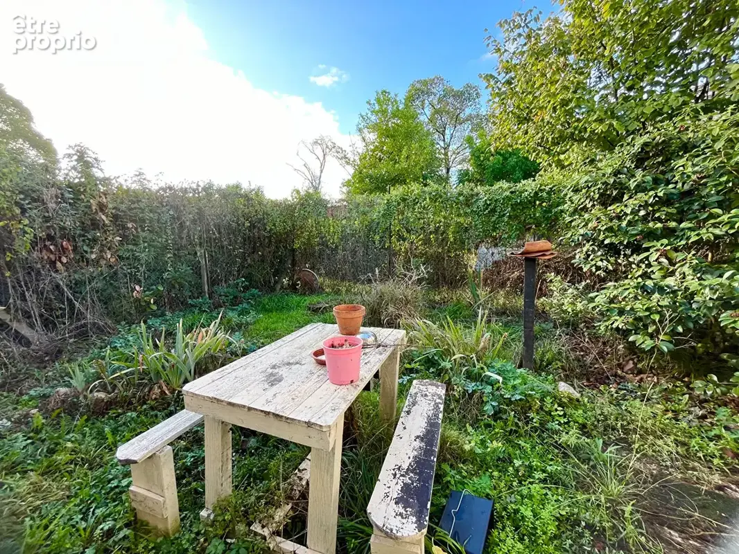 A Granges Sur Lot, maison avec petit jardin et garage - photo 3