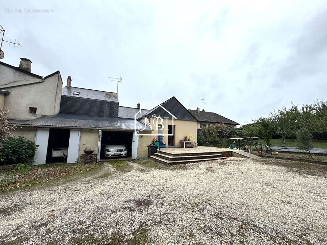 Maison à LAVAL
