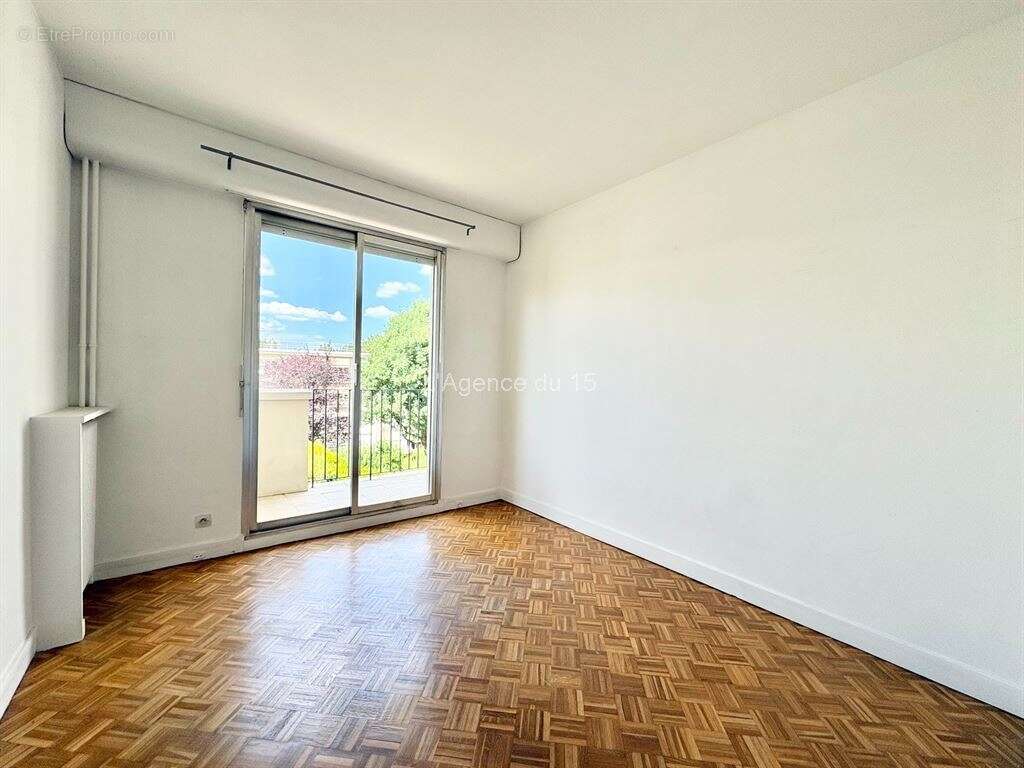 Meudon observatoire / environnement privilegie / vaste appartement familial / 3 chambres / 2 balcons - photo 9
