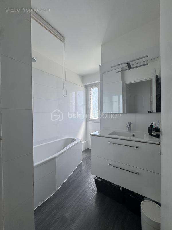 Appartement à NOGENT-SUR-MARNE