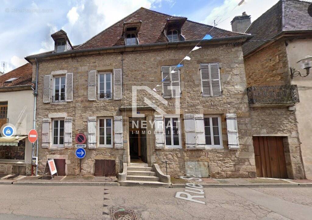 Appartement à ARNAY-LE-DUC