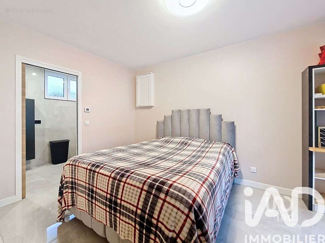 Photo 5 - Maison à RIS-ORANGIS