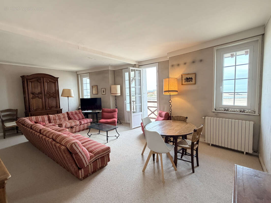 Appartement à TROUVILLE-SUR-MER