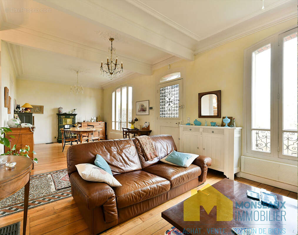 Maison à EPINAY-SUR-ORGE