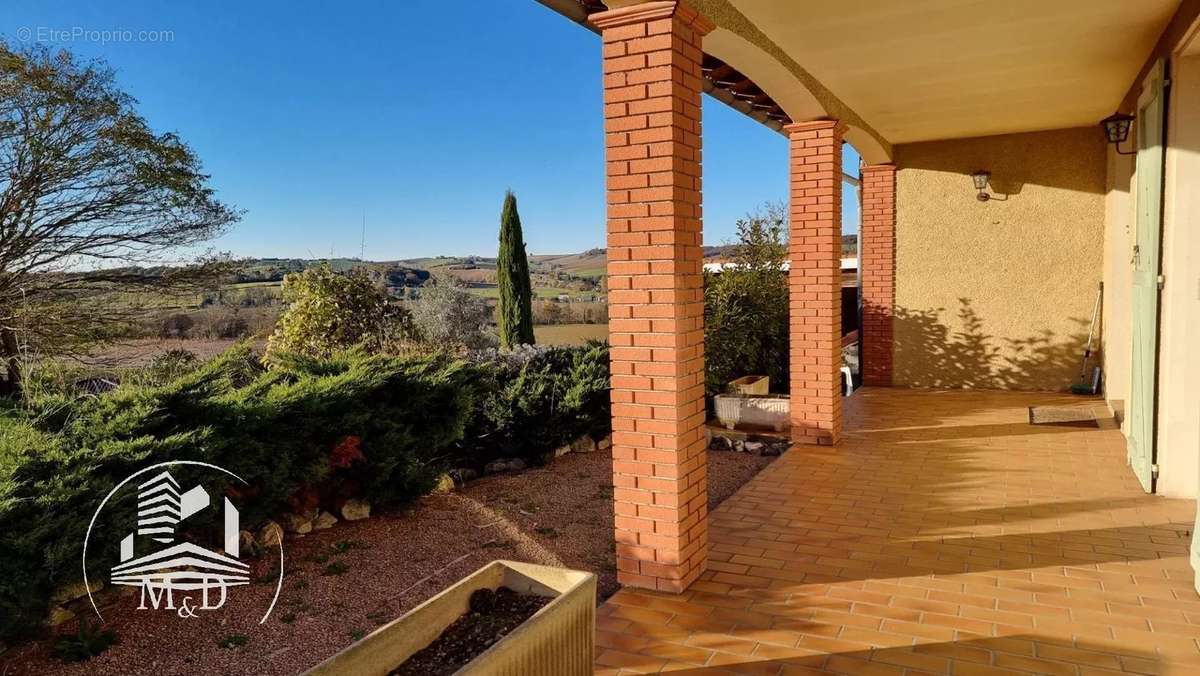 Maison à BEAUMONT-SUR-LEZE