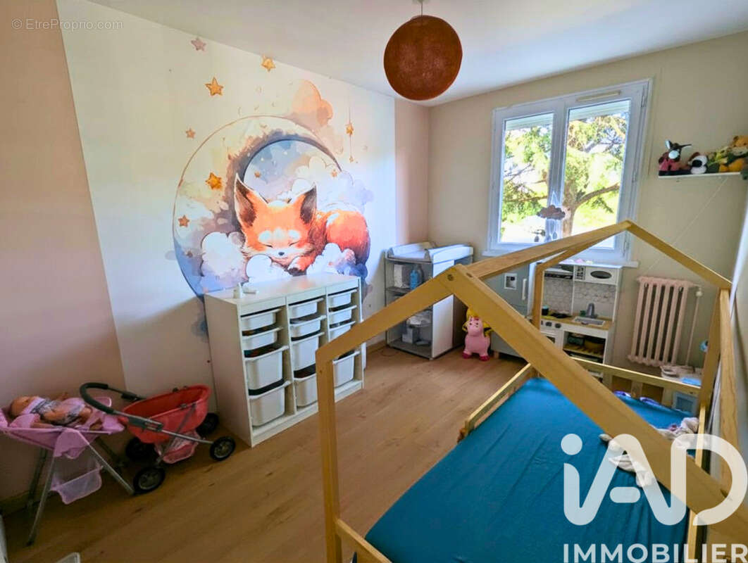 Appartement 69 m² à Joue-Les-Tours  - photo 6