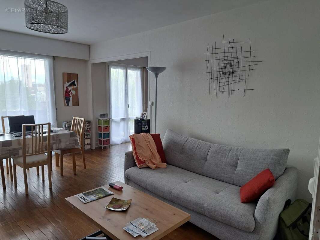 Appartement à CHARLEVILLE-MEZIERES