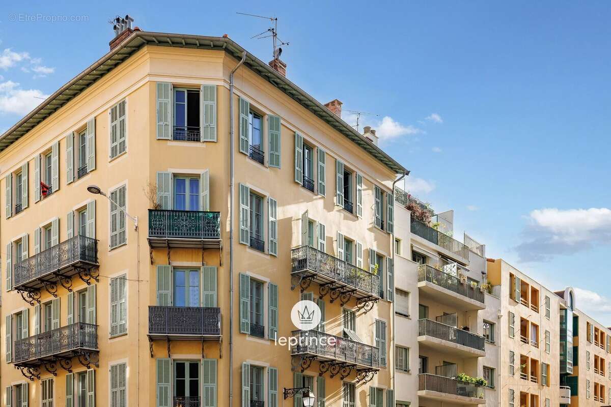 Appartement à NICE