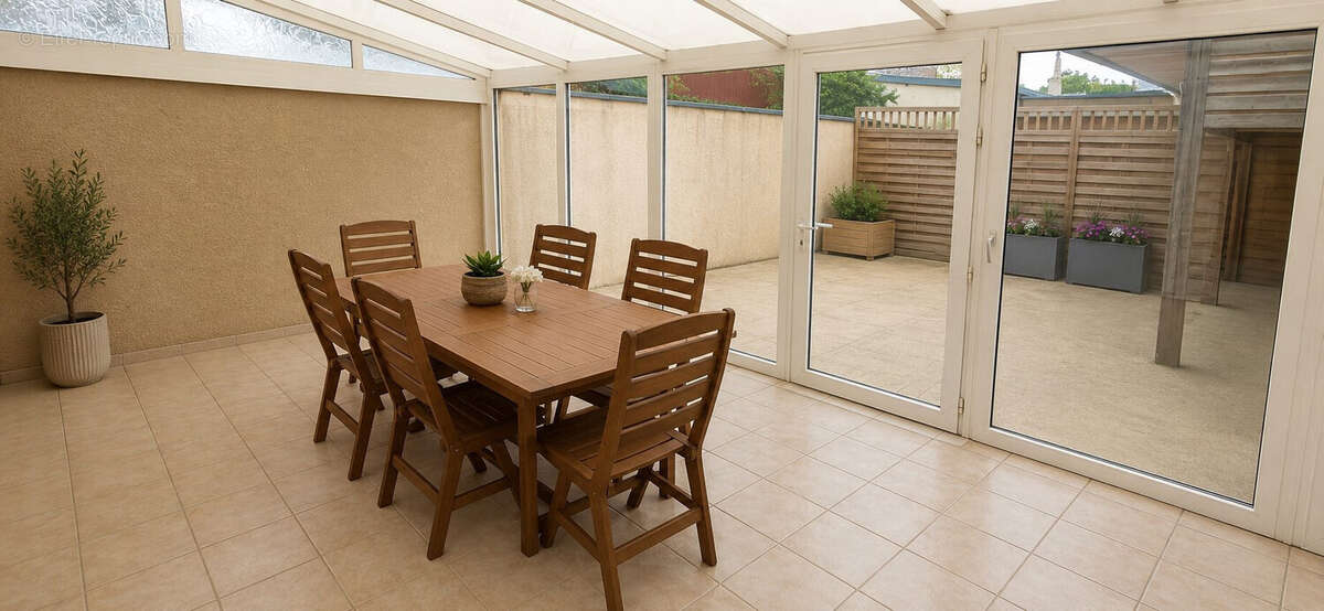 Appartement 121 m² à Charleville-Mezieres  - photo 6
