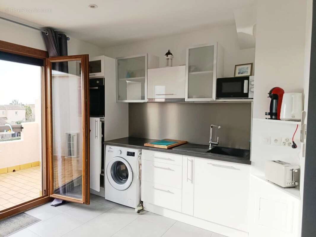 Appartement à LA LONDE-LES-MAURES