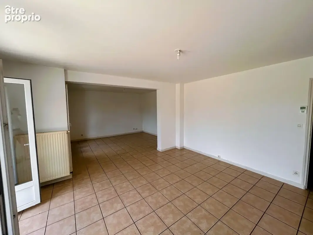 Maison à Ussel en Corrèze - photo 2