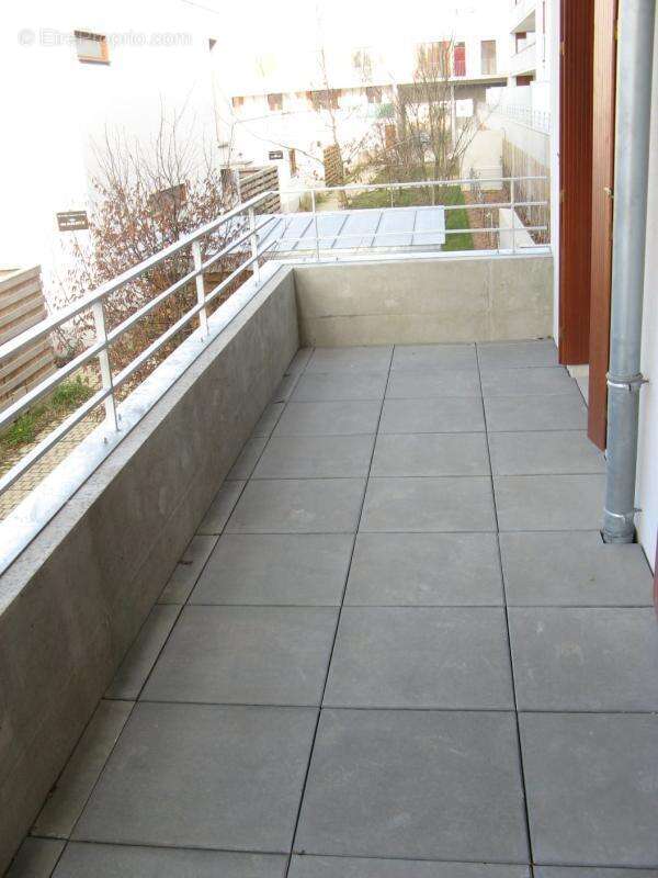 Appartement à SAINT-JACQUES-DE-LA-LANDE