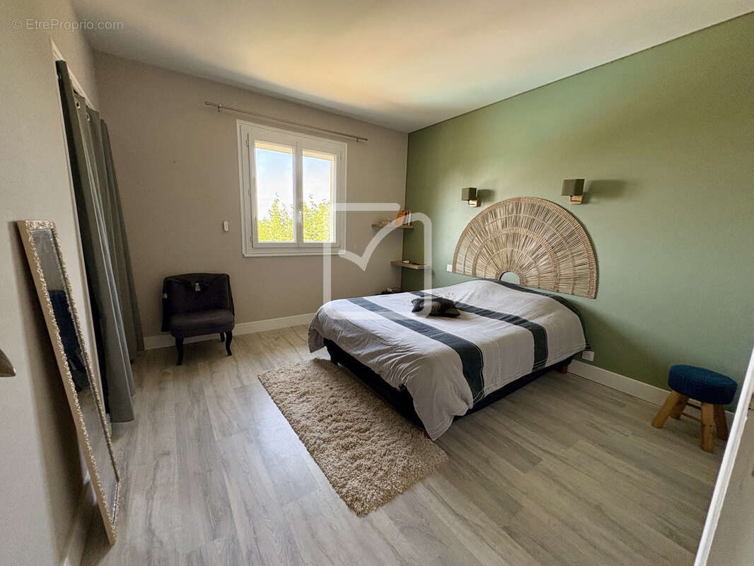 Plain-pied avec piscine et studio, proche de Brive - photo 10