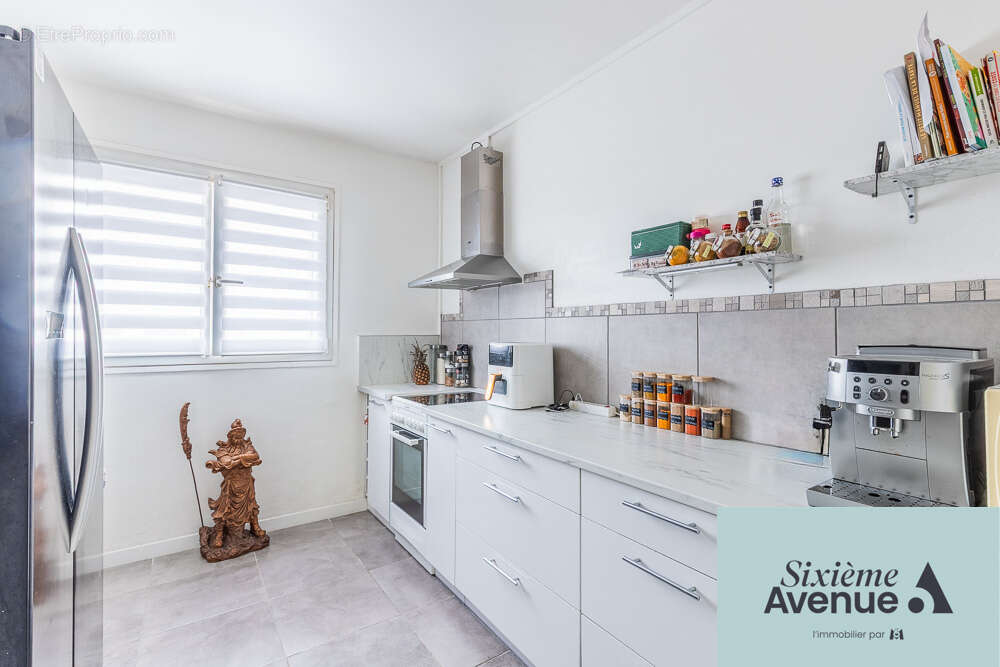 Appartement à CHILLY-MAZARIN