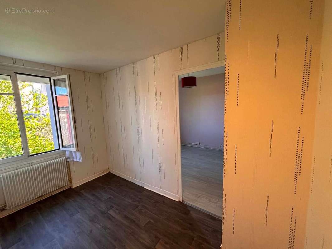 Appartement à SEVREY
