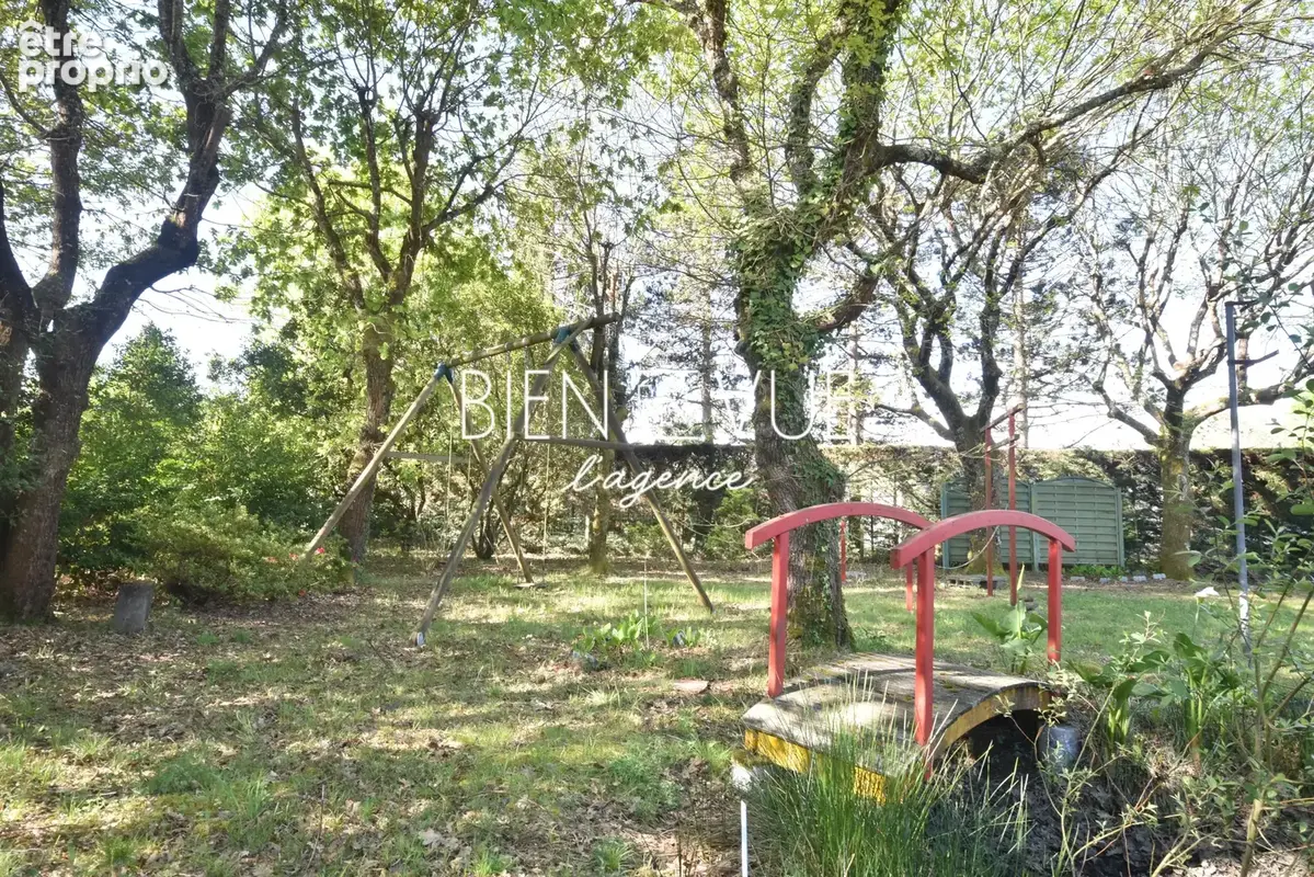 Maison 4 pièces   75 m2   Quartier de Comte   Grand terrain arboré - photo 3