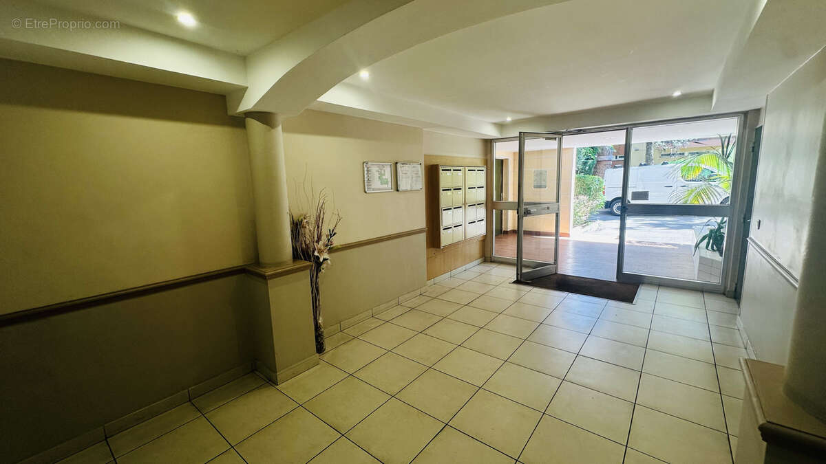 Appartement à MARSEILLE-9E