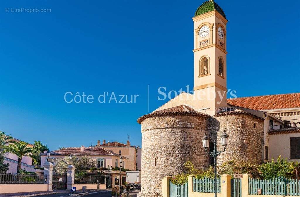 Appartement à BEAULIEU-SUR-MER